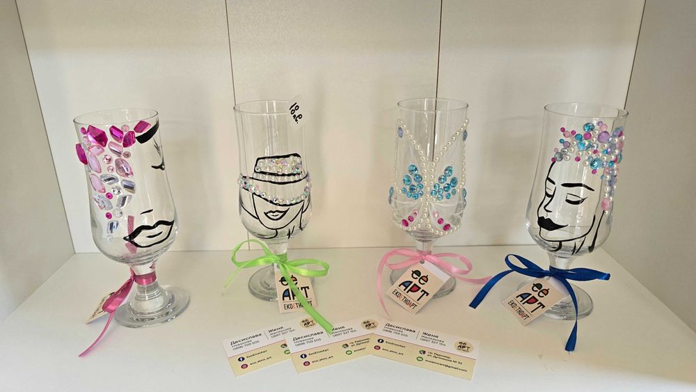 Ръчно рисувано стъкло