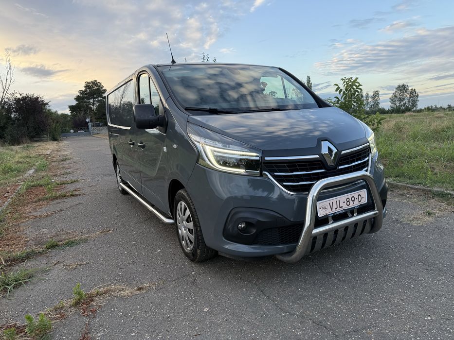 RENAULT Trafic 2021 — imagine 2
