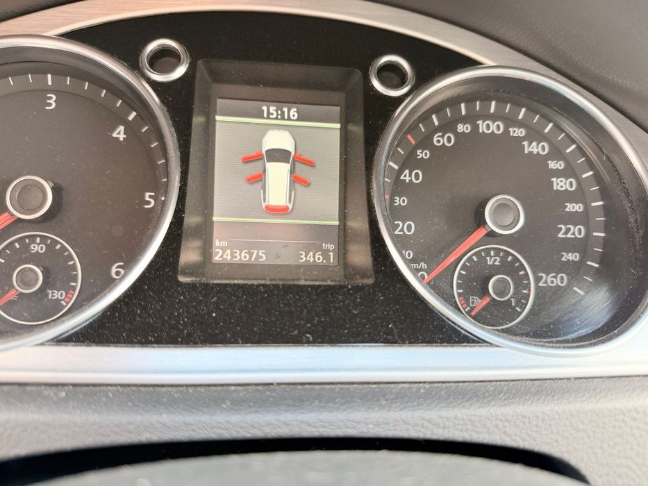 VW Passat B7 2.0 TDI  de vanzare