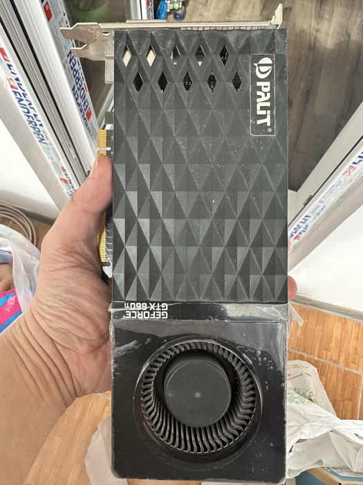 Продаю видеокарту GeForce 660 ti