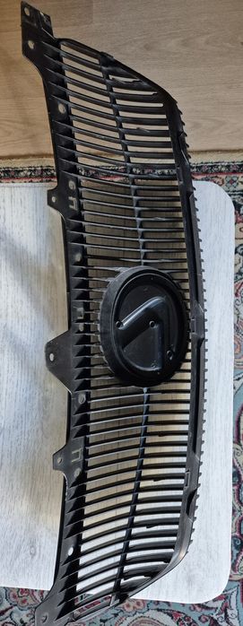 Решётка радиетора  ,Lexus