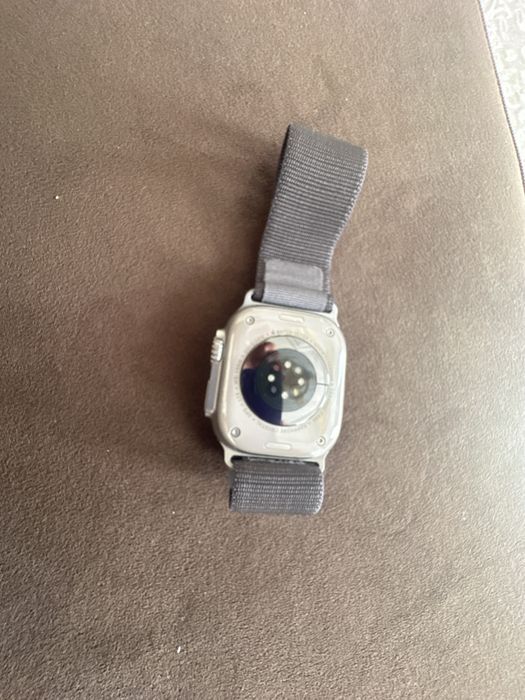 Apple Watch Ultra 1 (49 мм)