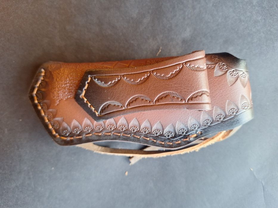 Сгъваем нож-дамаска стомана VG-10 с кожена кания