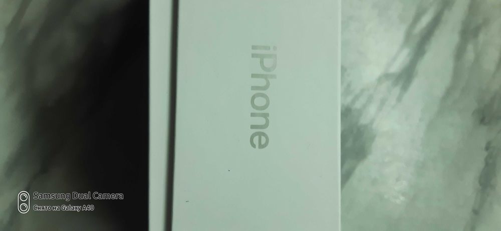 Продам телефон    iPhone 11
