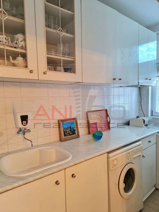 Продава се Къща в Варна, Център - 73 кв.м за 1530 €/кв.м - Снимка #5