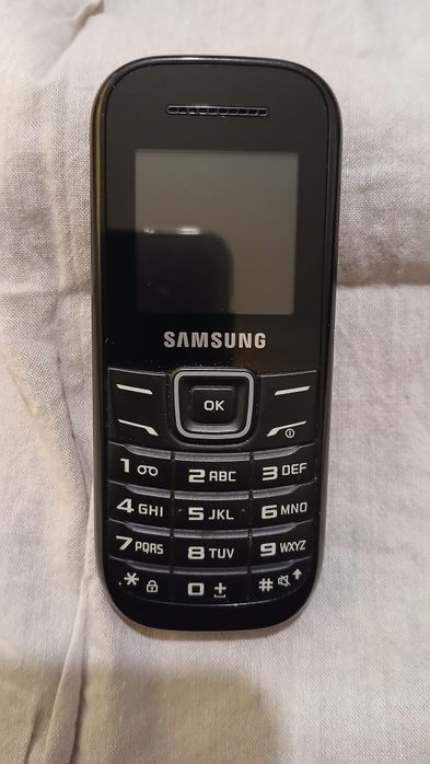 Vand Samsung GT-E 1200I