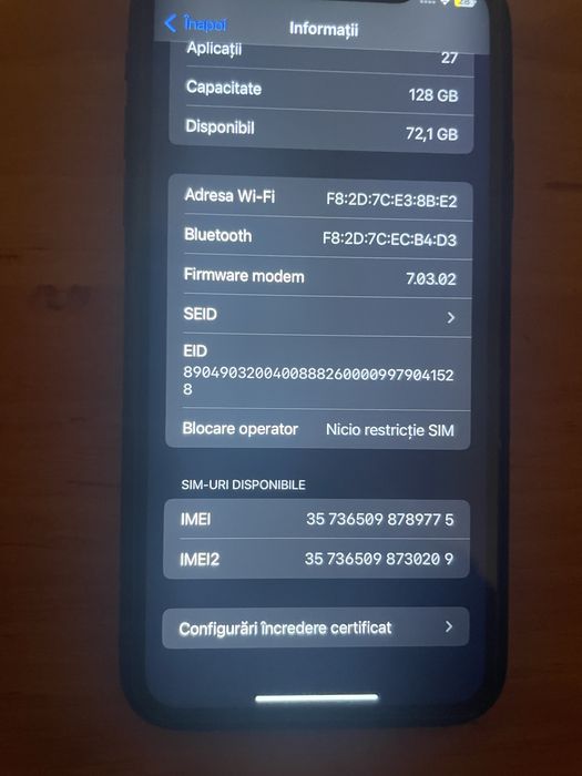 Oferta! iPhone XR 128GB cu 3 husa +2 original baterie