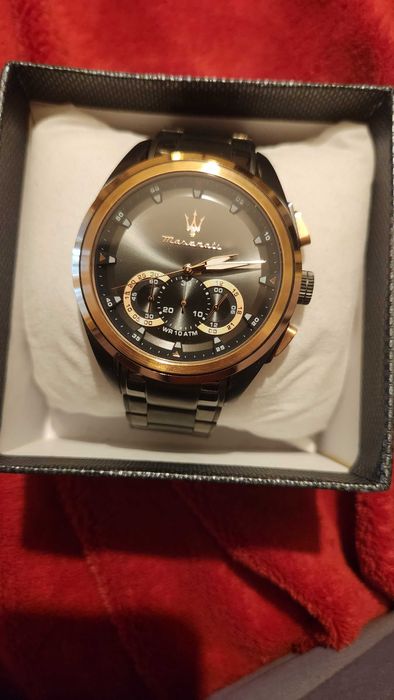 Vand ceas Maserati folosit de 2 ori