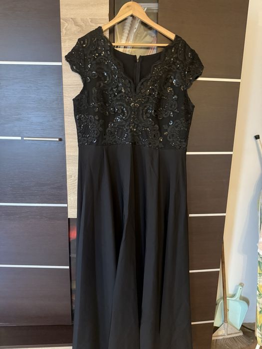 Rochie eleganta 46-48 talie 106-bust 103