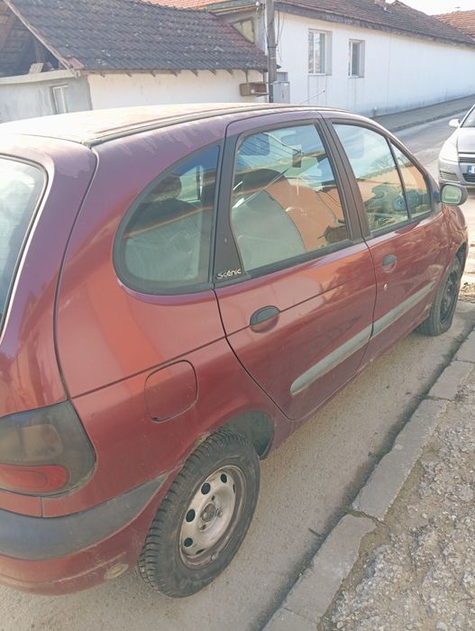 Рено Меган Ценик  2.0 Бензин. Газ за ЧАСТИ или ЦЯЛ