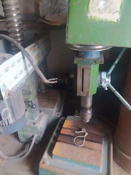 Сверлильный станок