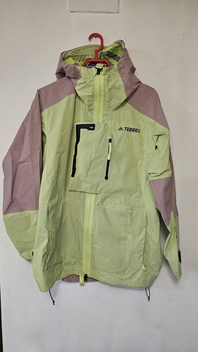 Geacă de damă Adidas Terrex măsura XL