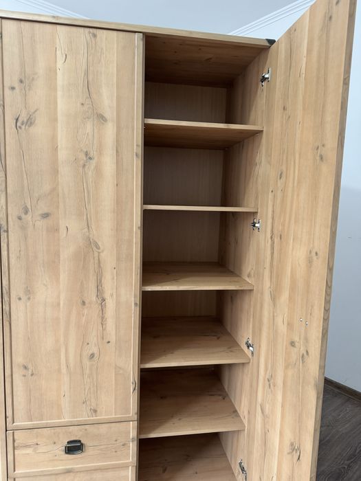 шкаф для детской и спальней