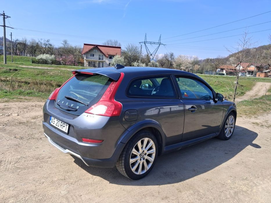 Vând Volvo C30 2010