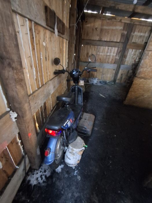 Электроскутерск8