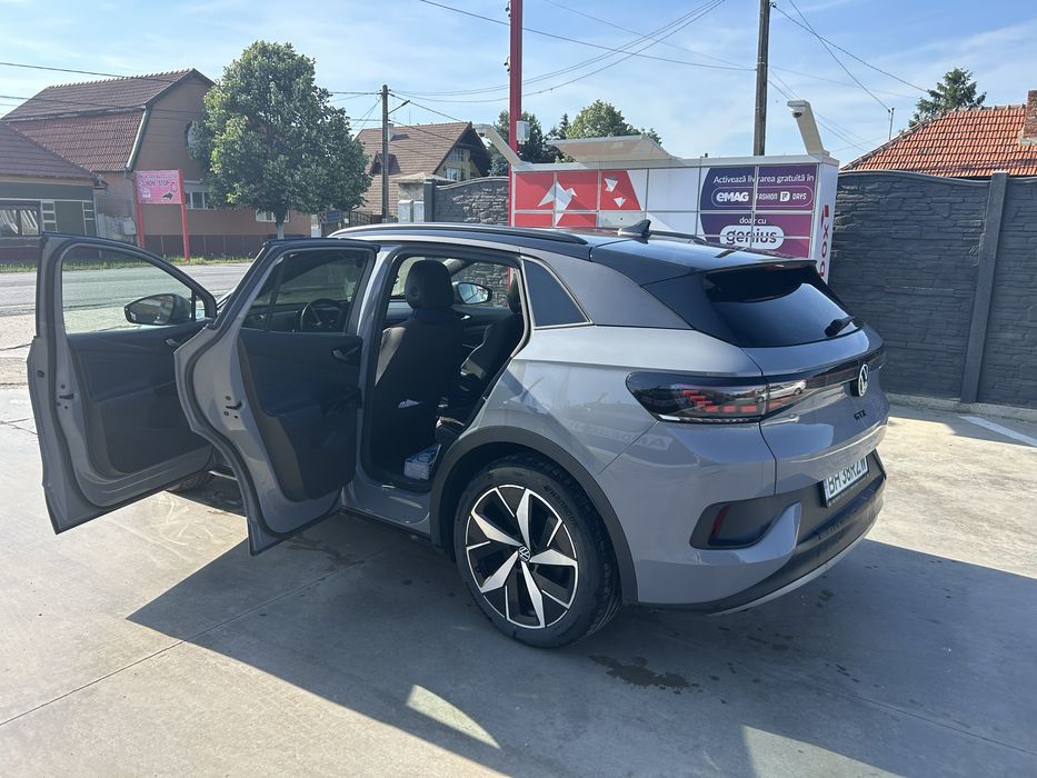 VOLKSWAGEN ID.4 2022 — imagine 4