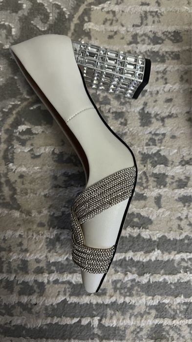 Туфли размер 38 пару раз носили