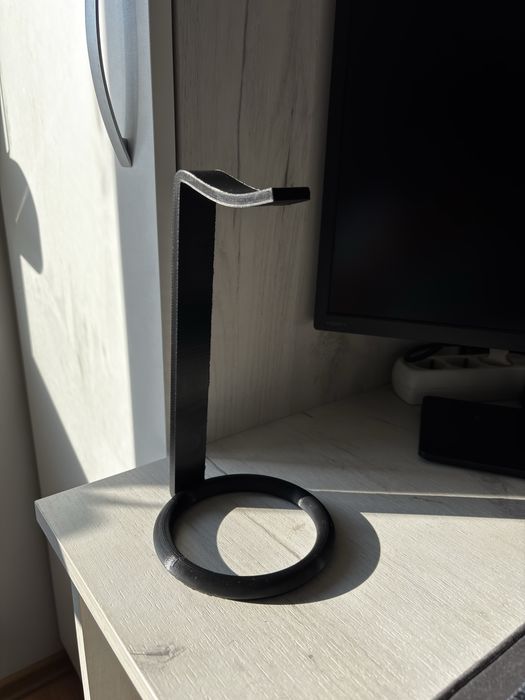 3D принтирана стойка за Headset(слушалки)