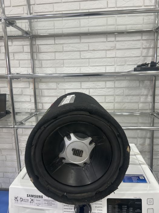 Саббуфер JBL Mobile Entertaiment