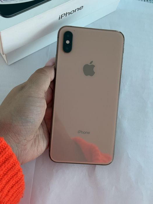 продам айфон хс мах