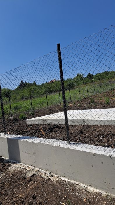 Дава се място под наем с.Голяновци