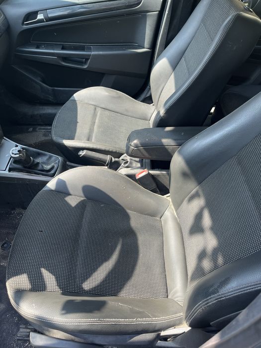 Opel Astra H 1.9 Z19DT На части
