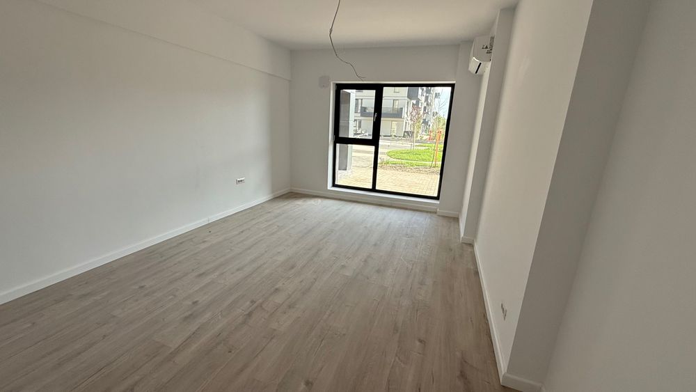 Apartament 2 camere Mrs Gradinile de inchiriat Parter 3 locuri parcare birouri / firma / societate