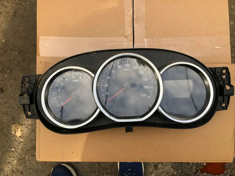 Ceasuri de bord Dacia Logan 2 1.0 benzina SCE 2018