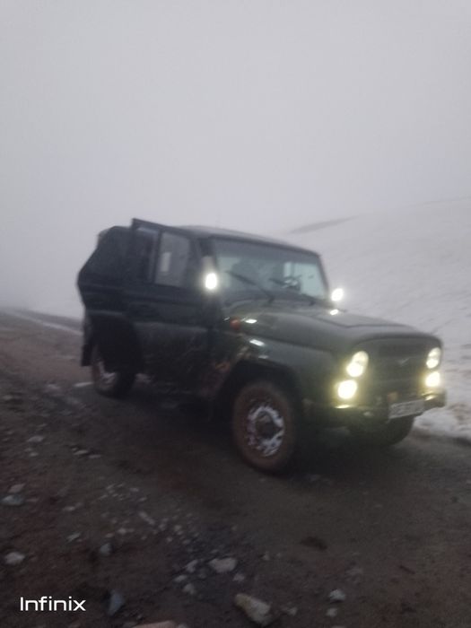 УАЗ к,айтмас сотилади