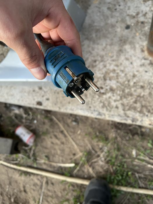 Продам миксер для тесто 220v в отличном сост