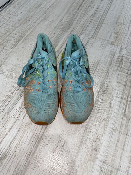 Vand Adidasi Nike Air Max limited edition si adidasi Nike Running