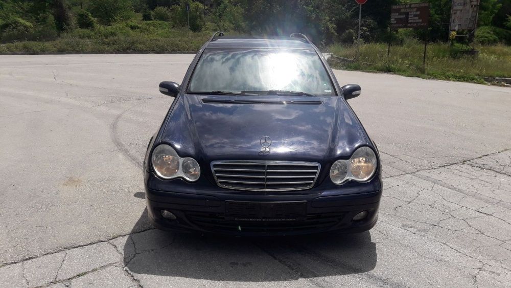 Mercedes C220 facelift 2005 г на части