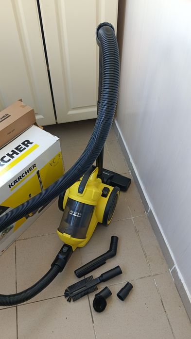 Пылесос Karcher VC3 plus