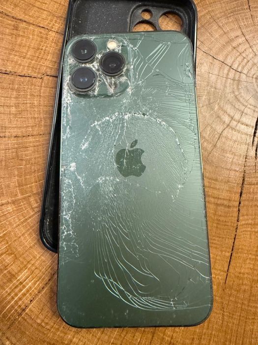 Vand iPhone 13 Pro Max