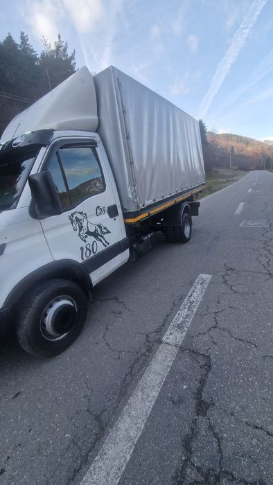 Vand iveco  basculabil din fabrică detarat la 3.5t