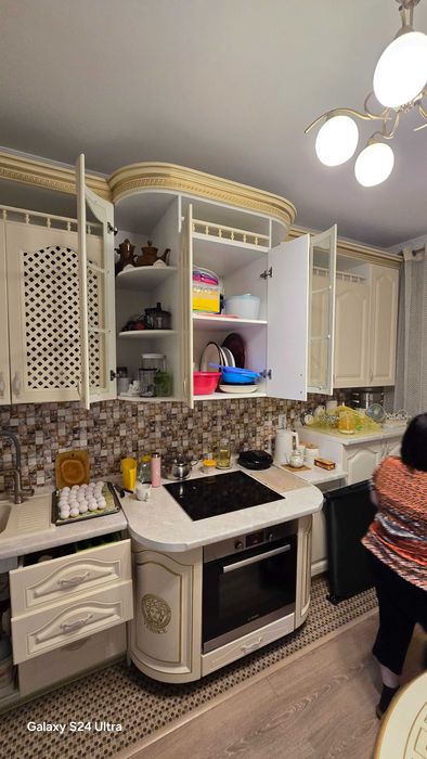 Продам кухонный гарнитур