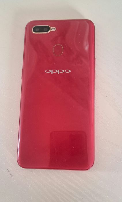 Продам телефон Oppo A5s