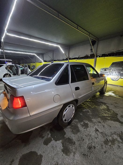 Нексия 2 сотилади