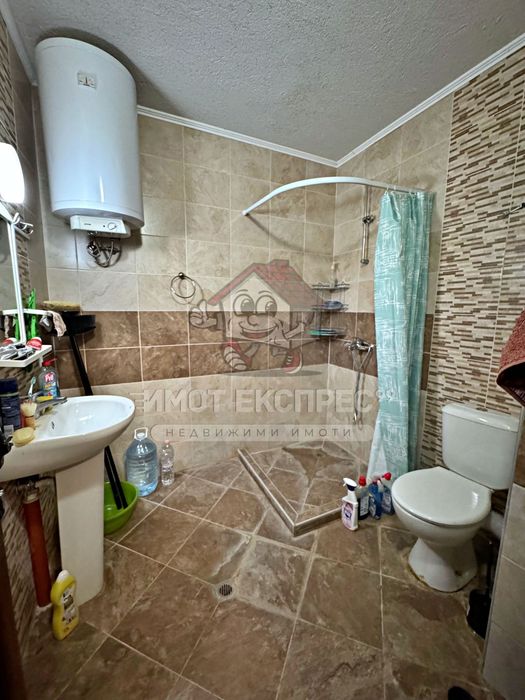 Двустаен обзаведен апартамент, ново строителство, Акт 16