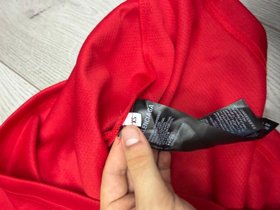 Balenciaga jersey size XS