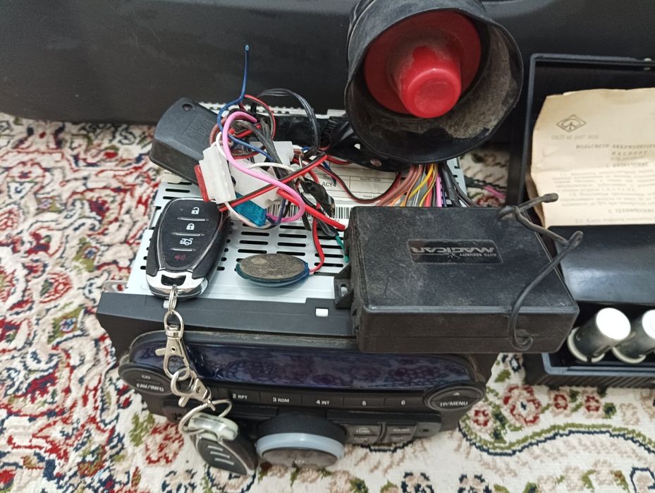 Дверная карта Спарк, автосигнализация межикар, вольтметр, мафн.