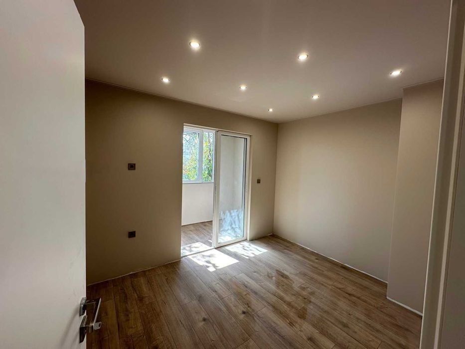 Продава се Двустаен апартамент в Стара Загора, Железник - център - 44 кв.м за 1307 €/кв.м - Снимка #8