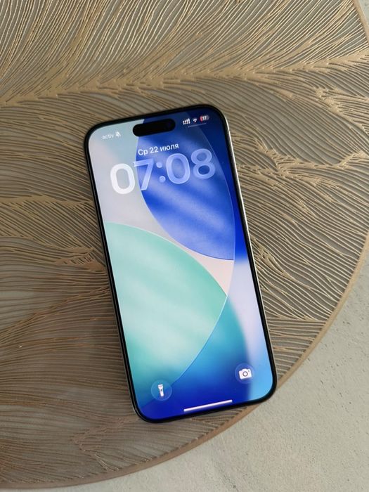 Продам iPhone 15 pro