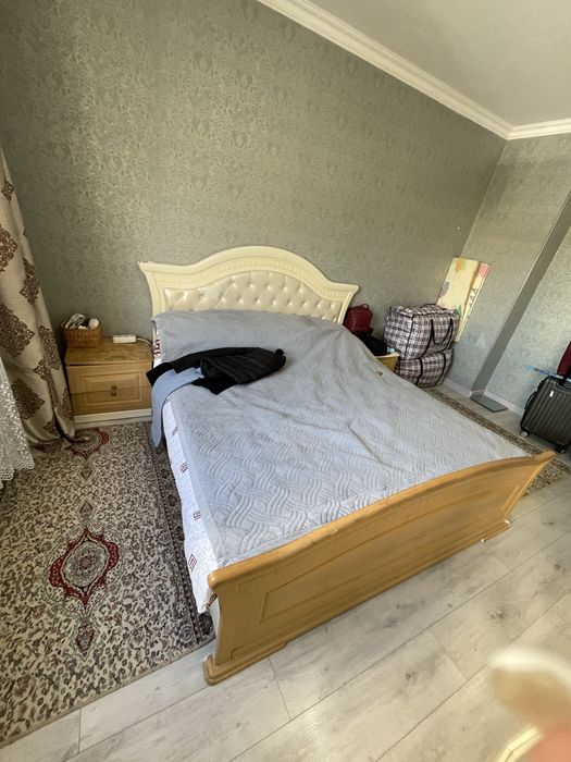 Спальный гарнитур