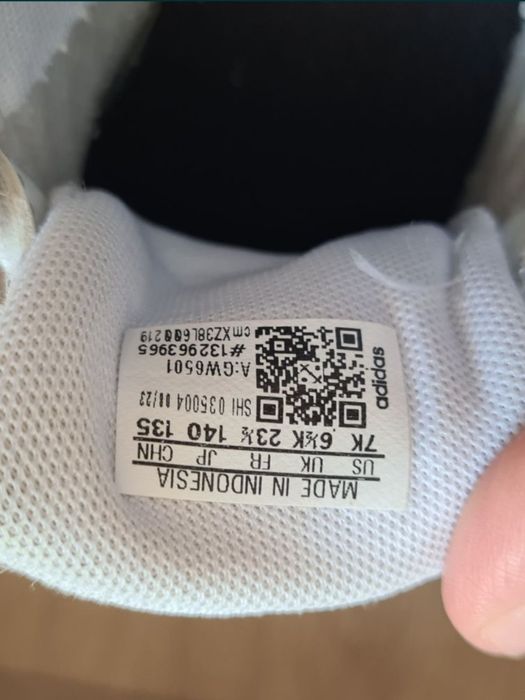 Детски обувки Адидас,номер 23 1\2