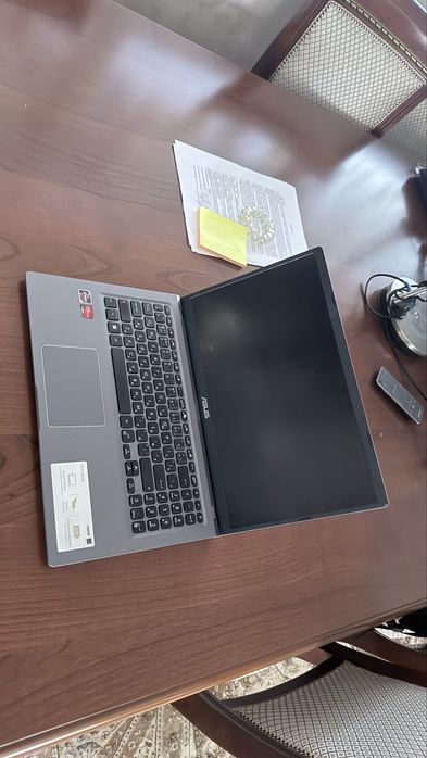 Ноут бук ASUS D515D