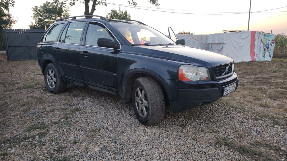 Vând Volvo XC90 2.4 163 cai