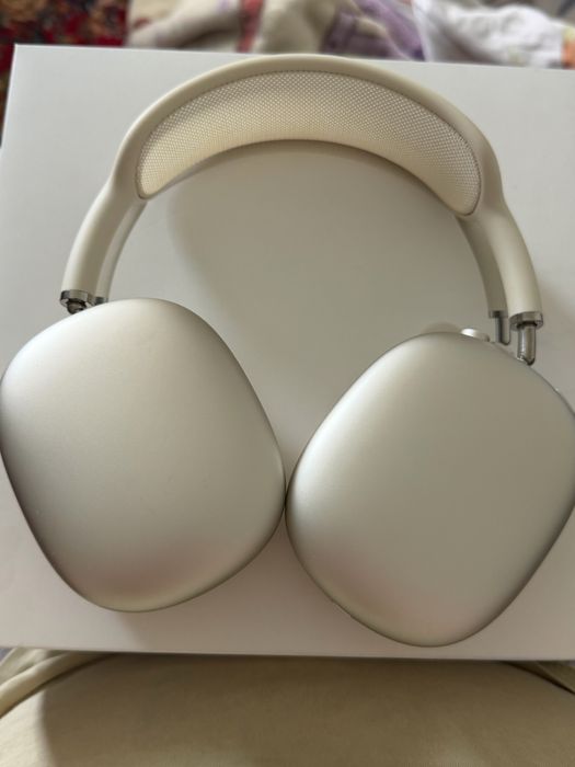 Airpods Max золото