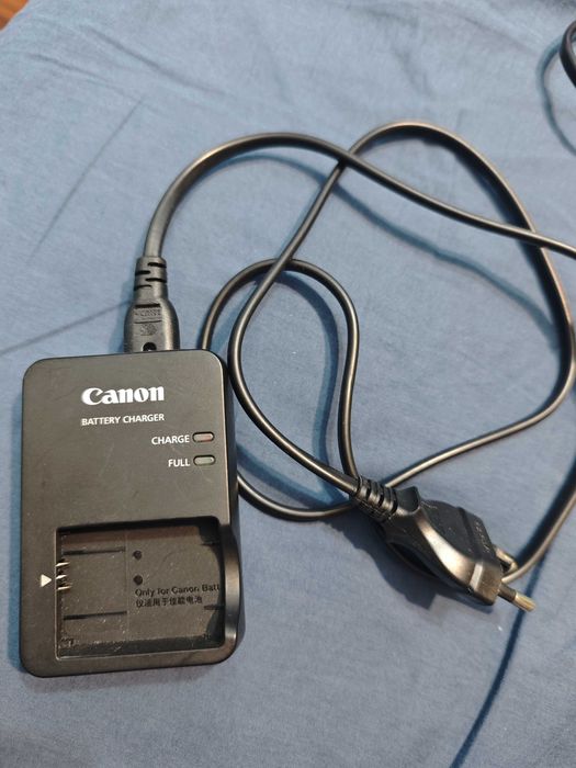 зарядно устройство Canon CB-2LHE Зарядно у-во