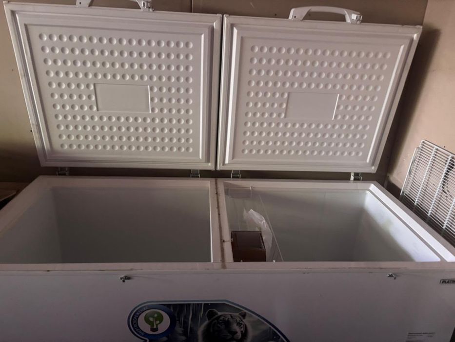 Морозильник Platinium PLF-700W